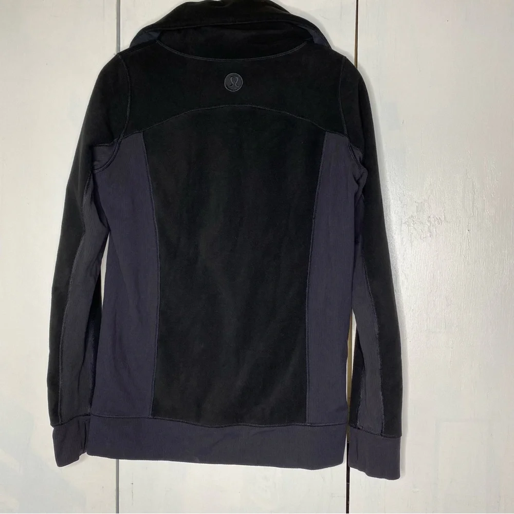 Lululemon half zip pullover fleece jacket size 6 - Picture 2 of 7